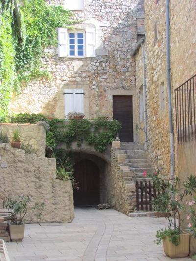 Bed and Breakfast L'Orangette Régusse Exterior foto